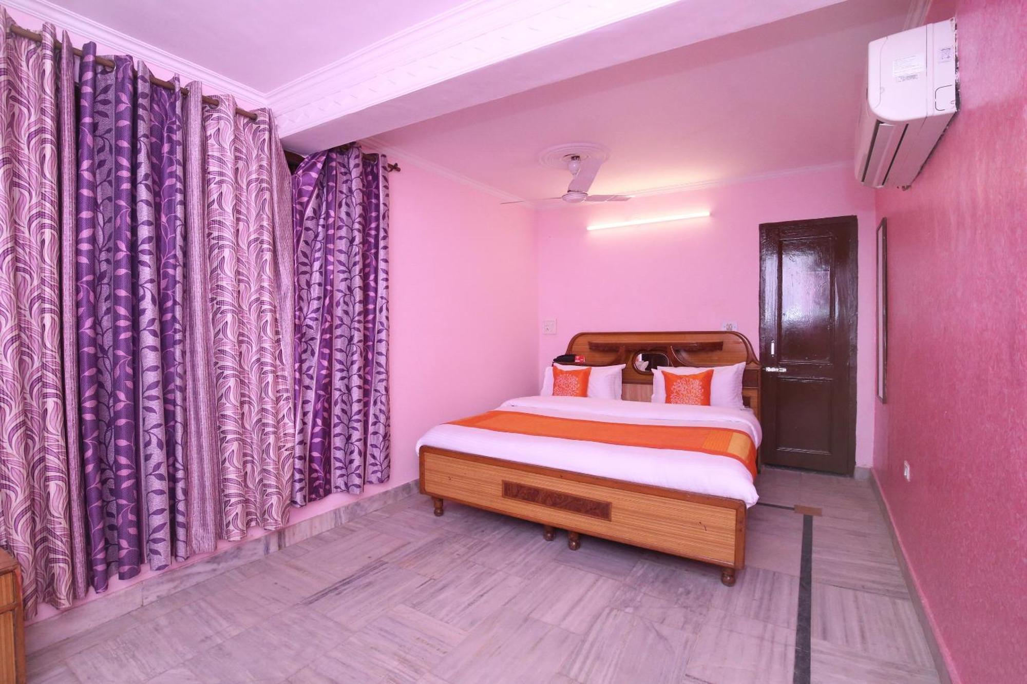 Super Hotel O Rajesh Palace Chandigarh Exterior photo